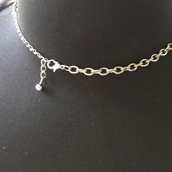 Bouncing Baubles! Gunmetal Gray Faux Pearls - Picture 6 of 6